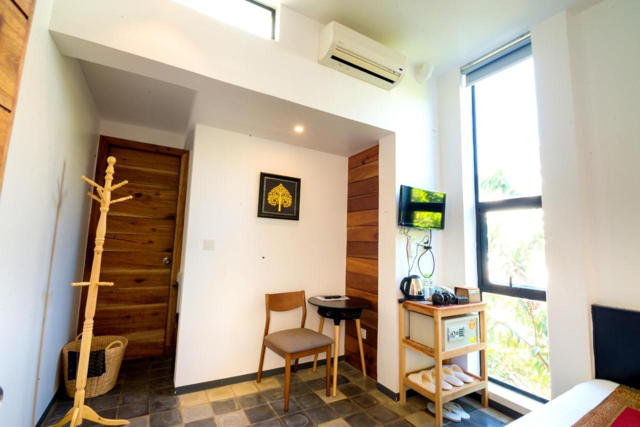 1004 Boutique Hotel Siem Reap Exterior photo